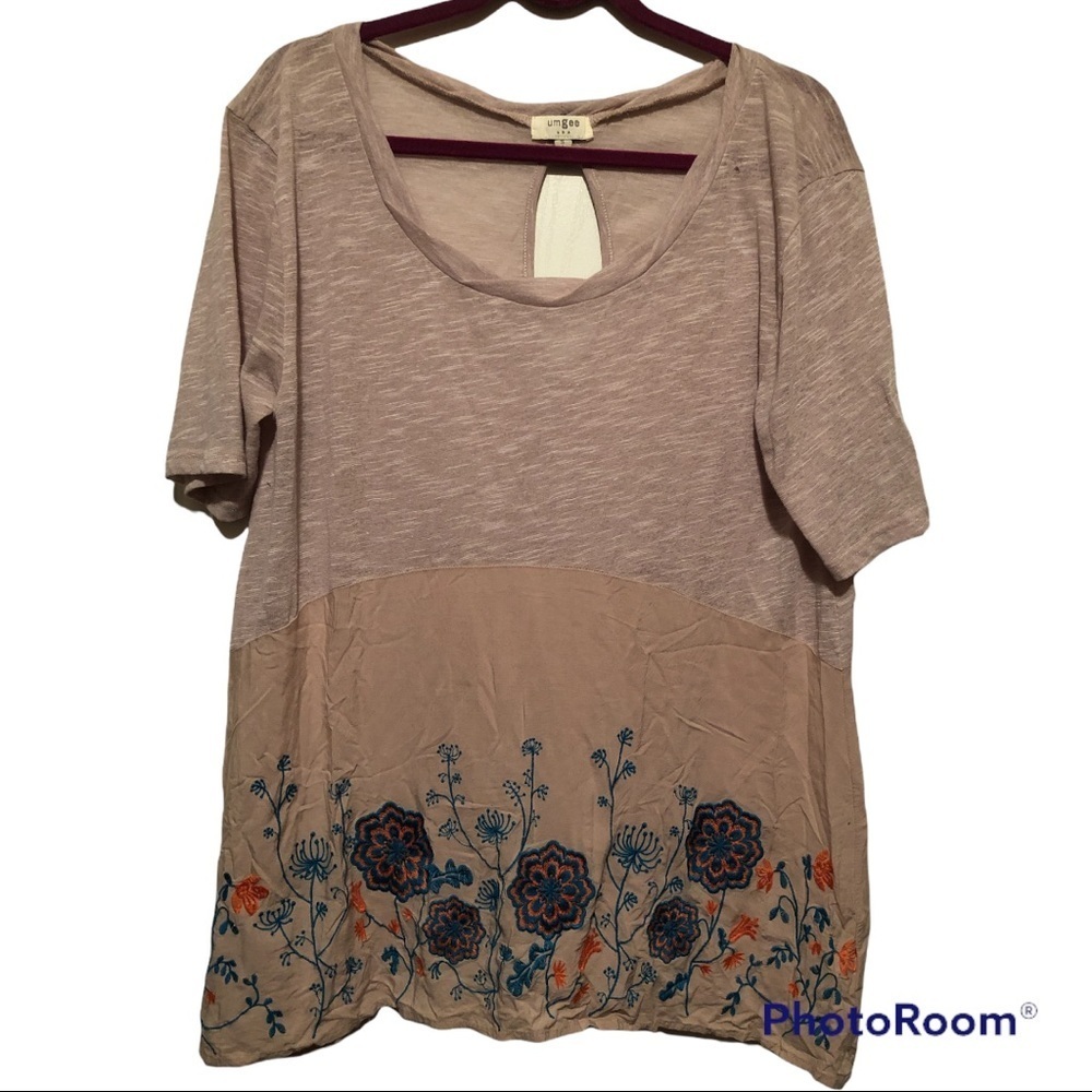 Umgee USA tunic length top